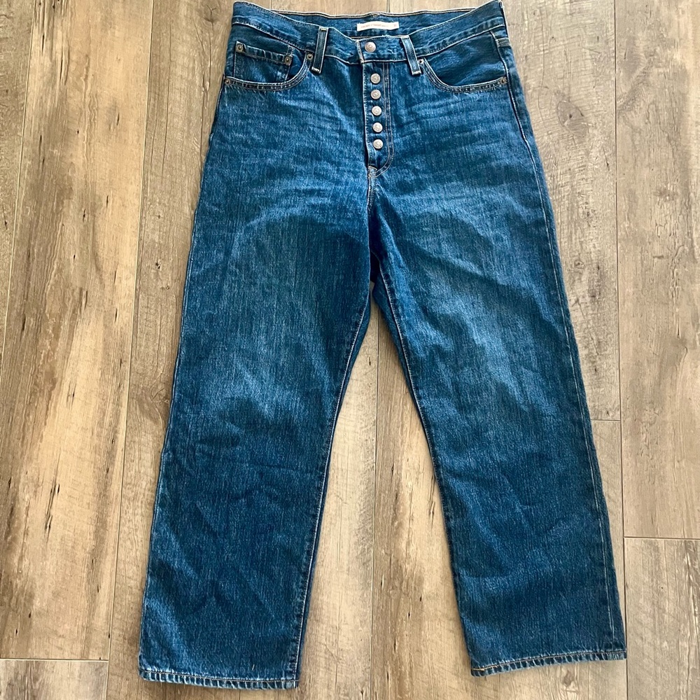Levi’s Rib Cage Straight Ankle Jeans Size 31